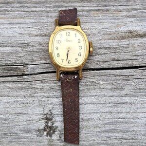 Vintage Timex Watch (Broken Strap) - For Parts & Repair